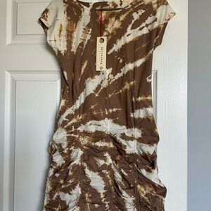 BCBGMAXAZRIA Brown and Cream Tie-Dye Mini Dress